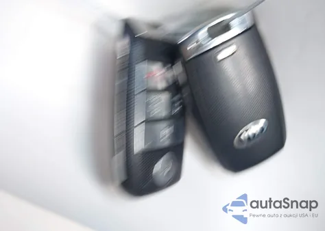 2018 Kia Sedona Lx from USA, damaged, VIN KNDMB5C10J6346402